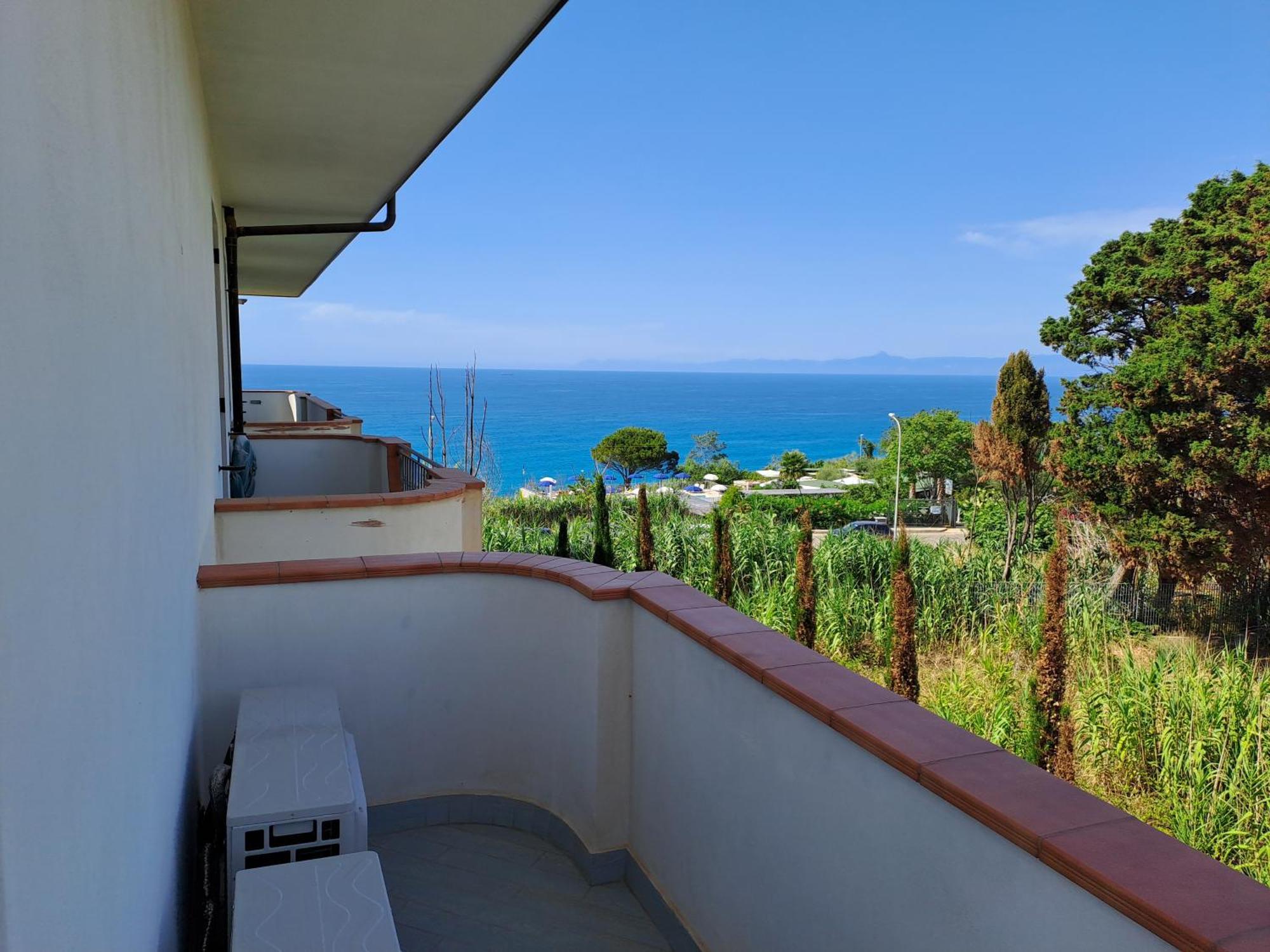 Апартаменты Terrazza Michelino Паргелия Экстерьер фото